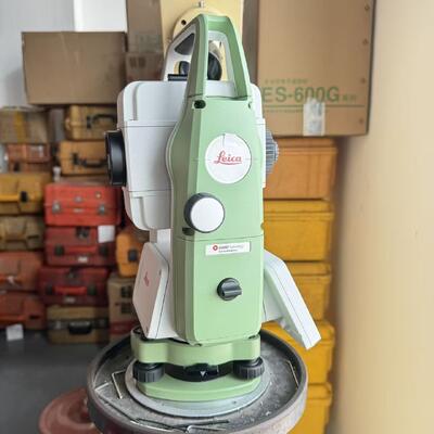 Leica TS03 Total Station with 1G Mass Data Storage, ±3 Arc Minutes Accuracy, and IP66 Dust and Water Resistance